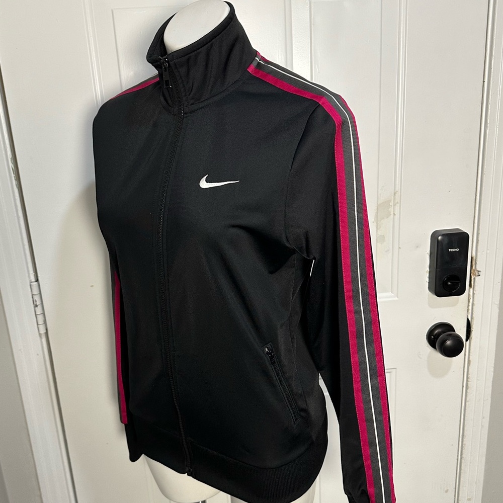 Nike black pink jacket women full zip athletic stripe sleeves gray